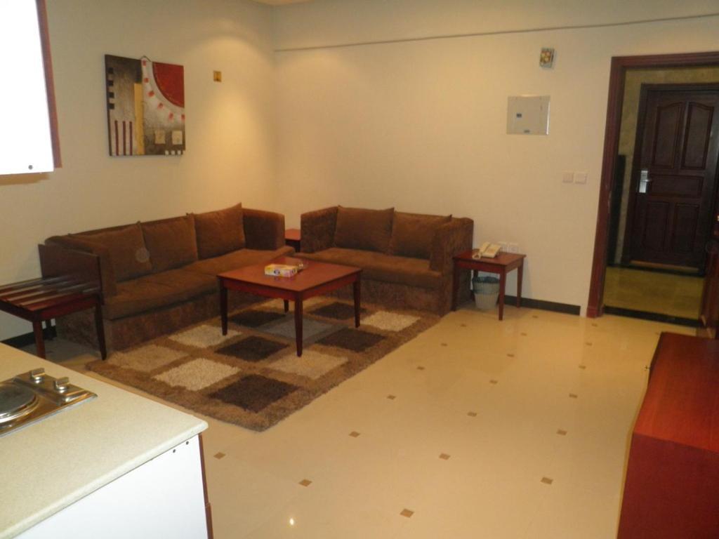 Al Muhaidb Al Nadwa Riyadh Luaran gambar