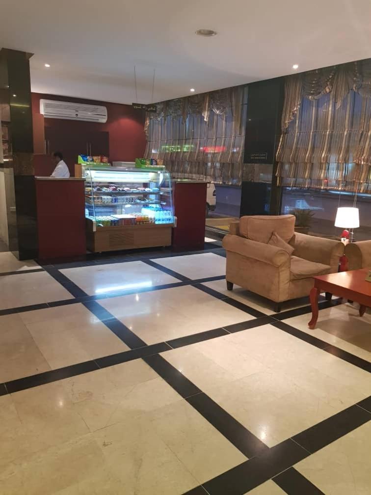 Al Muhaidb Al Nadwa Riyadh Luaran gambar